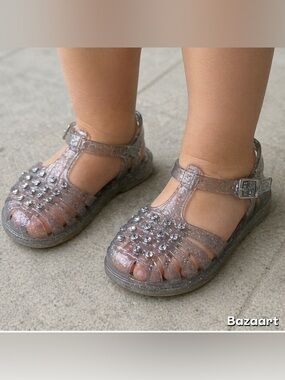 Sz 13 clear & Silver Jelly Sandals W/ glitter & Rhinestones